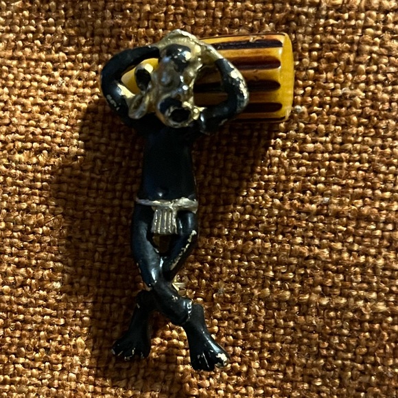 African Native Drummer Resting on Bakelite Pin Brooch - Picture 1 of 5